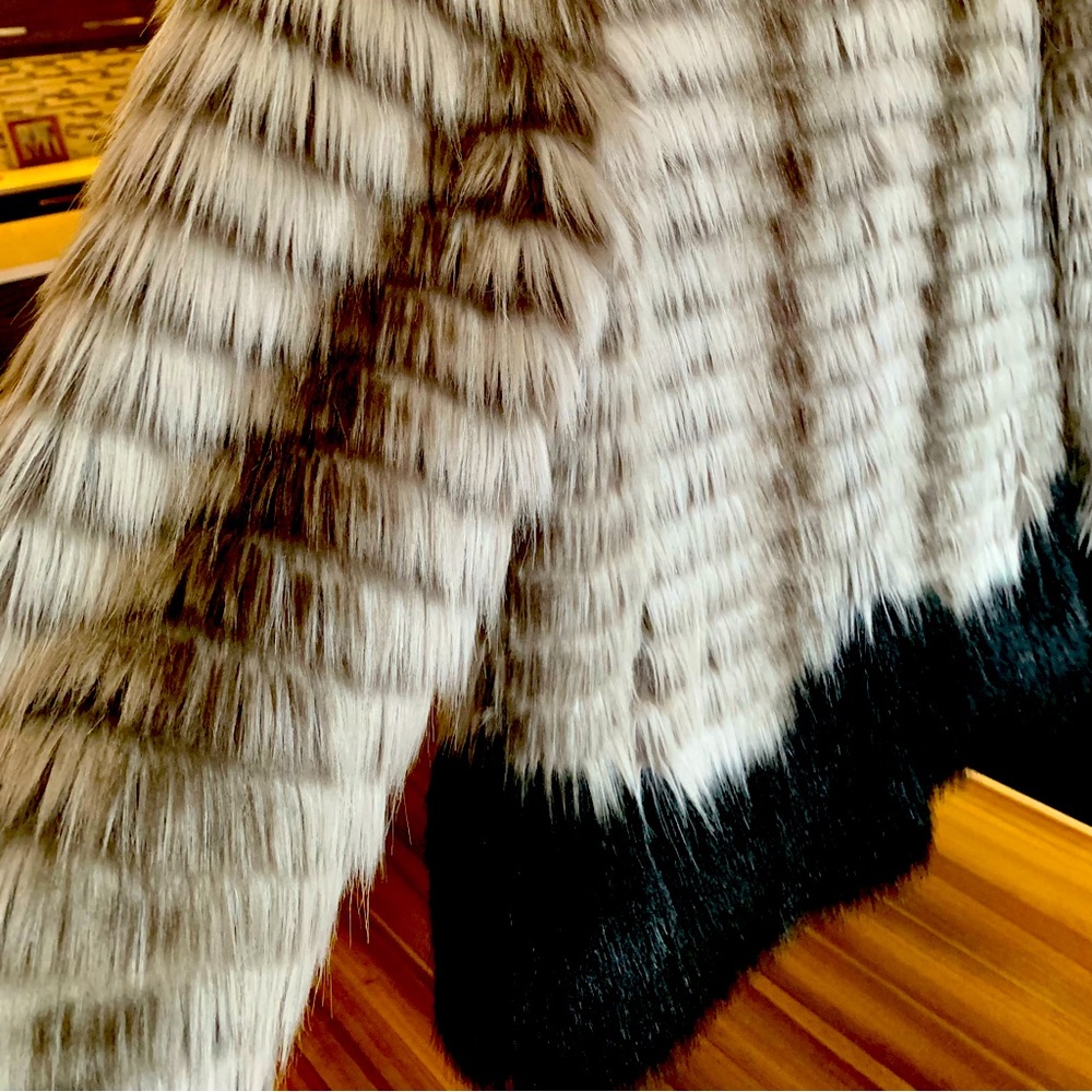 COPY - BEBE faux fur coat